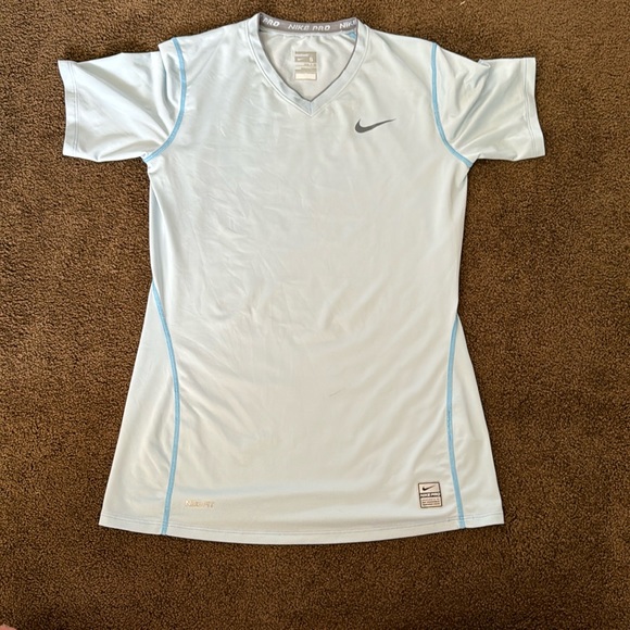 Nike Pro Fitted Shirt - Picture 1 of 4